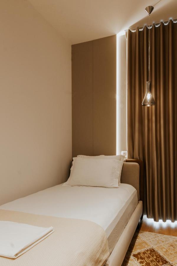 Sharm Hotel Luxury Gjirokastër Eksteriør bilde