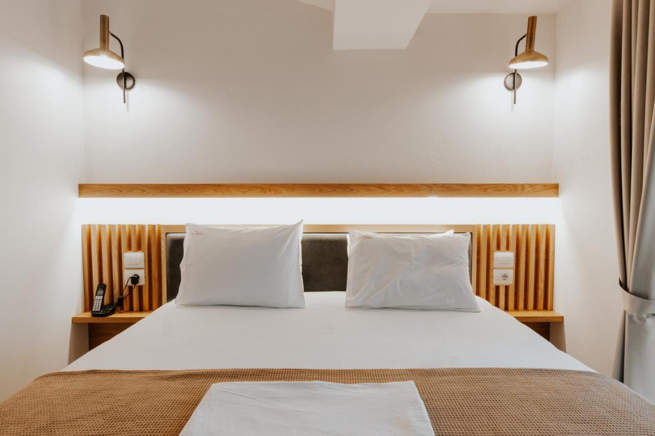 Sharm Hotel Luxury Gjirokastër Eksteriør bilde